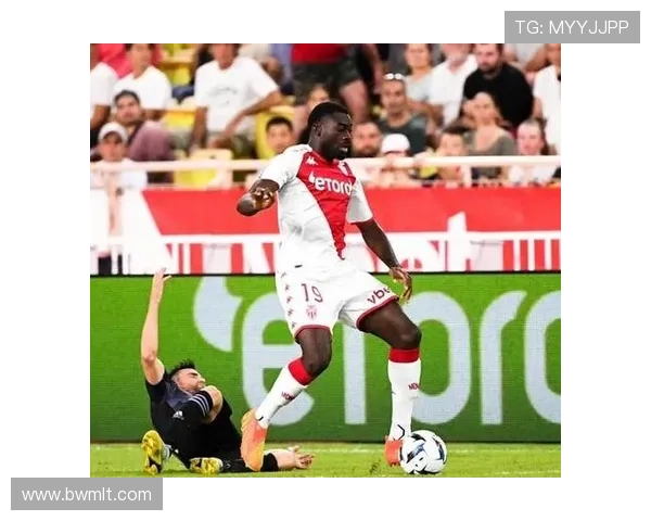 福法纳引发争抢 米兰定价高昂